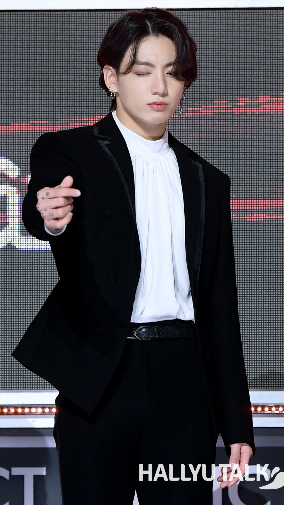 Jungkook coat online