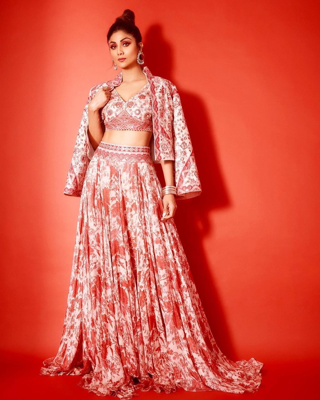 Shilpa shetty in clearance lehenga