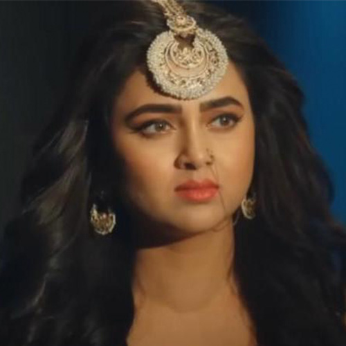 Tejasswi Prakash (Naagin 6)