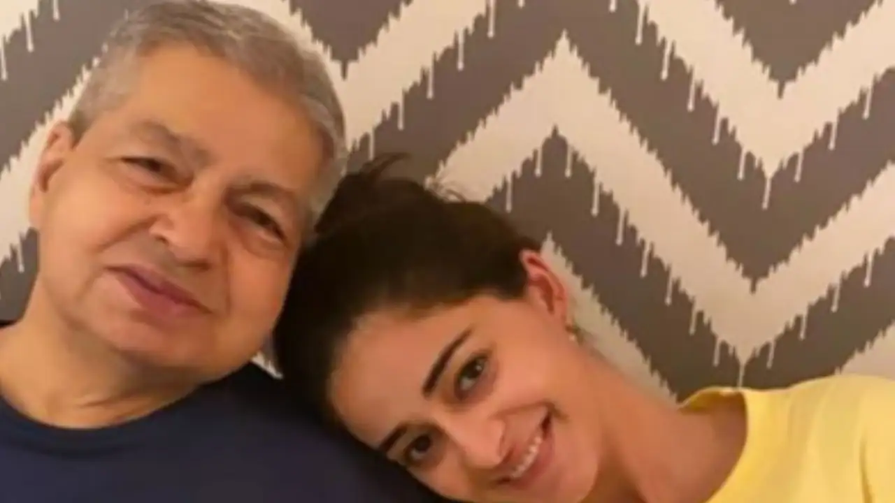 Ananya Panday spends quality time with family; Shares adorable PIC with her ‘nanaji’ Ananya Panday