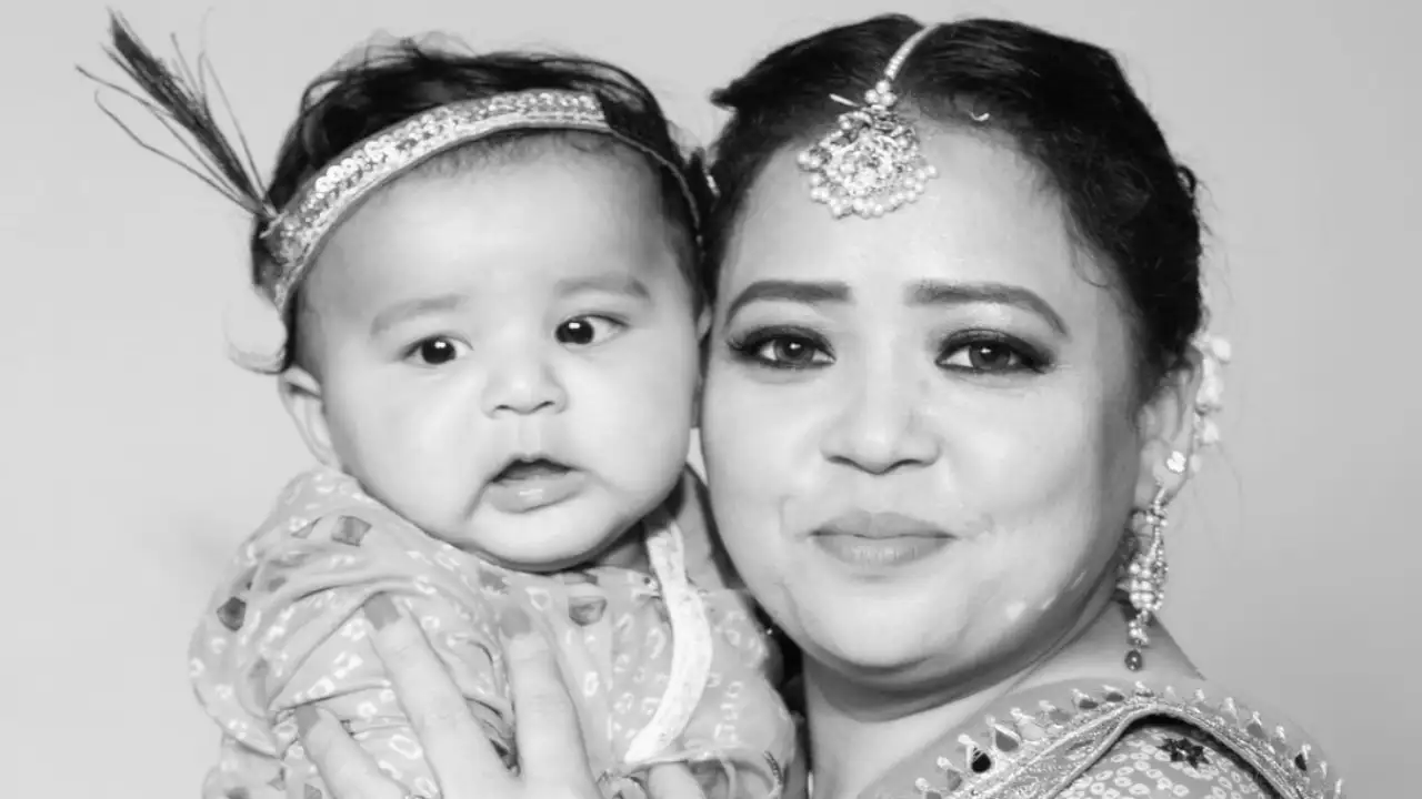 Bharti Singh and her 'Jaan' Laksh are the cutest Yashoda and Krishna in town; See PHOTO Bharti Singh and her 'Jaan' Laksh are the cutest Yashoda and Krishna in town; See PHOTO