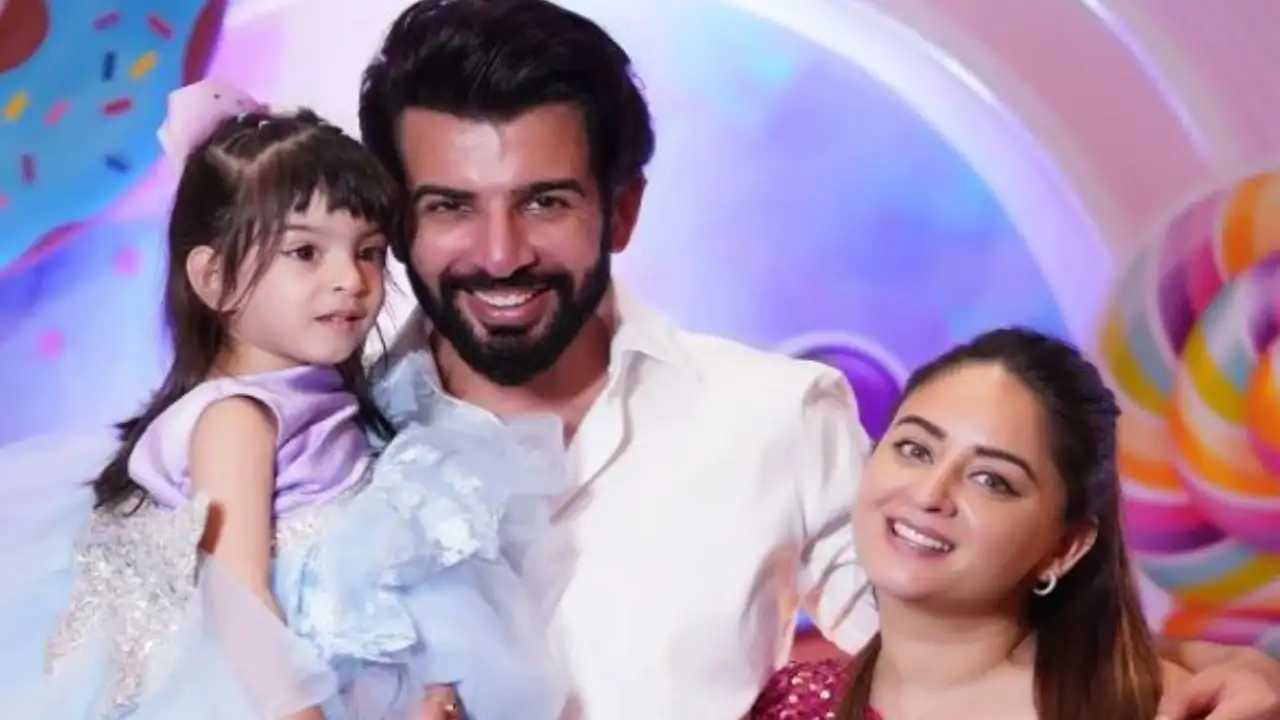 Jay Bhanushali drops an adorable family PIC and wishes wife Mahhi Vij on their 12th wedding anniversary Jay Bhanushali drops an adorable family PIC and wishes wife Mahhi Vij on their 12th wedding anniversary