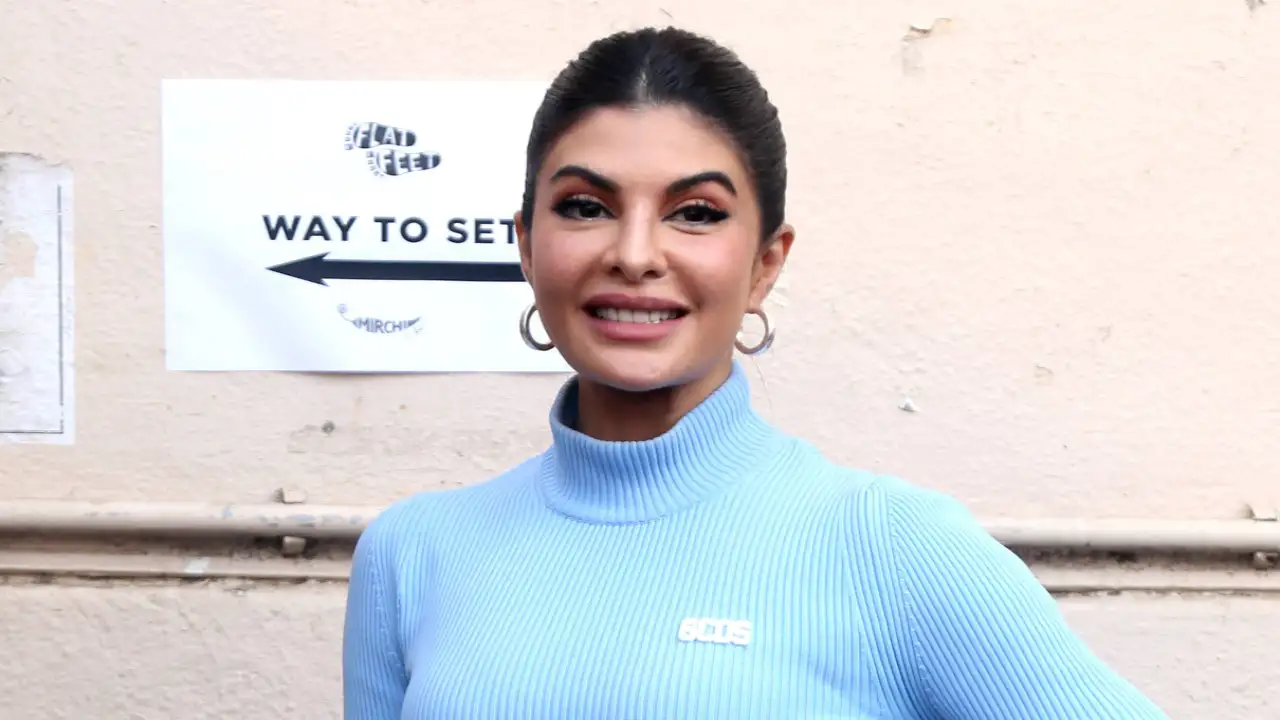 Jacqueline Fernandez’s stylist admits knowing about her relationship with Sukesh Chandrashekhar Jacqueline Fernandez’s stylist admits knowing about her relationship with Sukesh Chandrashekhar