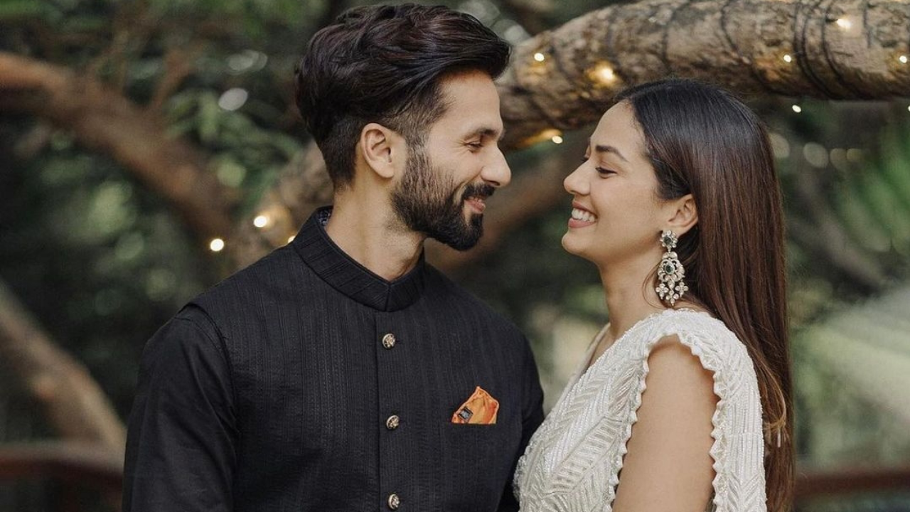 Shahid Kapoor and his family have now shifted from Juhu to Worli. Shahid Kapoor, Mira Rajput