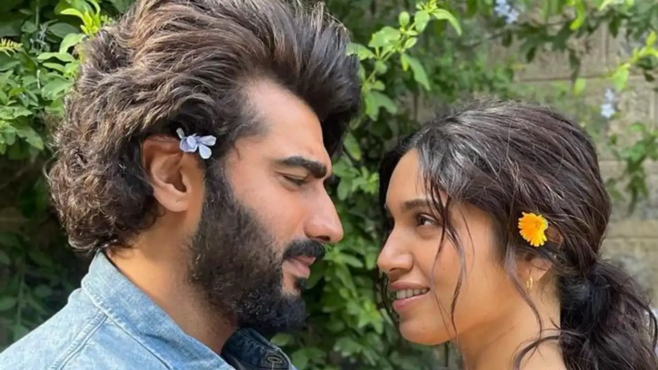 Arjun Kapoor travels 'the road less travelled' with THIS actress, and it's  not Malaika Arora | PINKVILLA