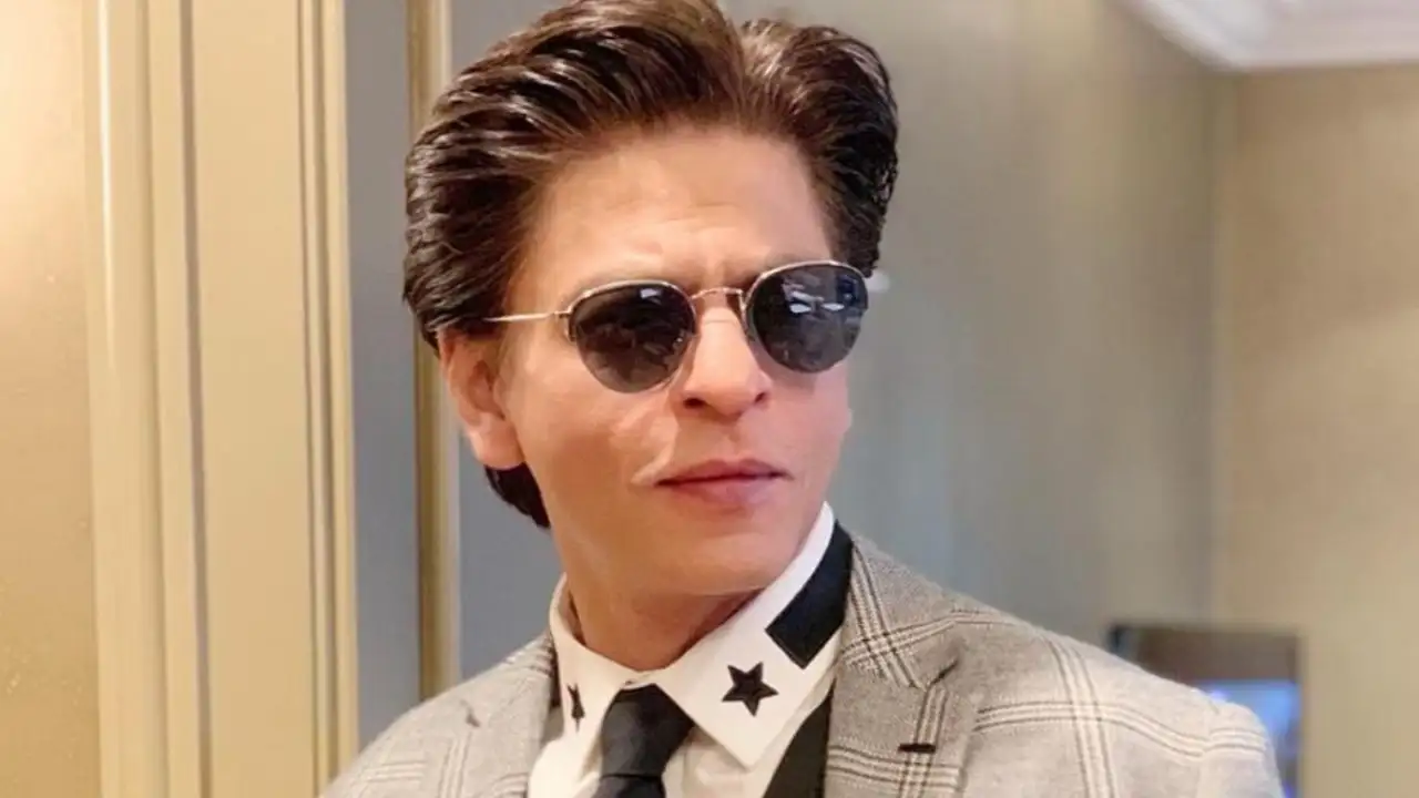 Shah Rukh Khan lights up Dubai's Burj Khalifa again; Fans say 'No one can match his stardom' Shah Rukh Khan lights up Dubai's Burj Khalifa again; Fans say 'No one can match his stardom'