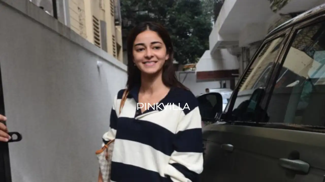 Ananya Panday poses for shutterbugs Ananya Panday poses for shutterbugs