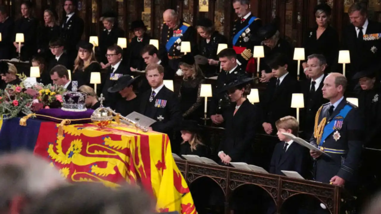 Prince William shows rare sign of kindness towards his brother Prince Harry. Prince Harry Prince William