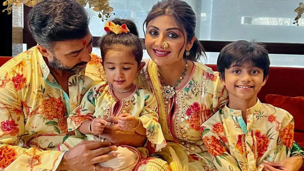 Shilpa Shetty pens a heartfelt note on Working Parents Day; Feels grateful she can spend time with her kids Shilpa Shetty pens a heartfelt note on Working Parents Day; Feels grateful she can spend time with her kids