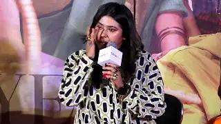 Why is Ekta Kapoor crying? 