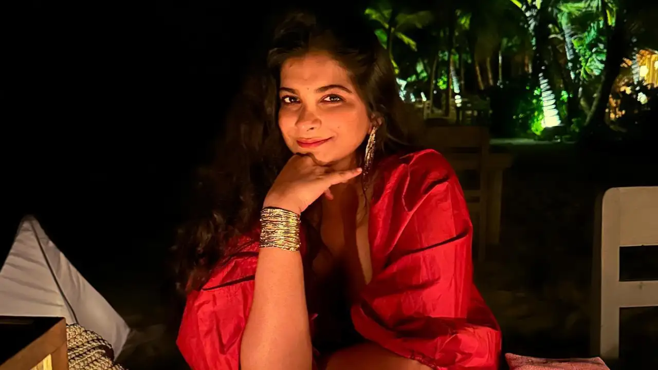 INSIDE Rhea Kapoor’s luxurious Maldives vacay with hubby Karan Boolani and friends Masaba Gupta, Pooja Dhingra