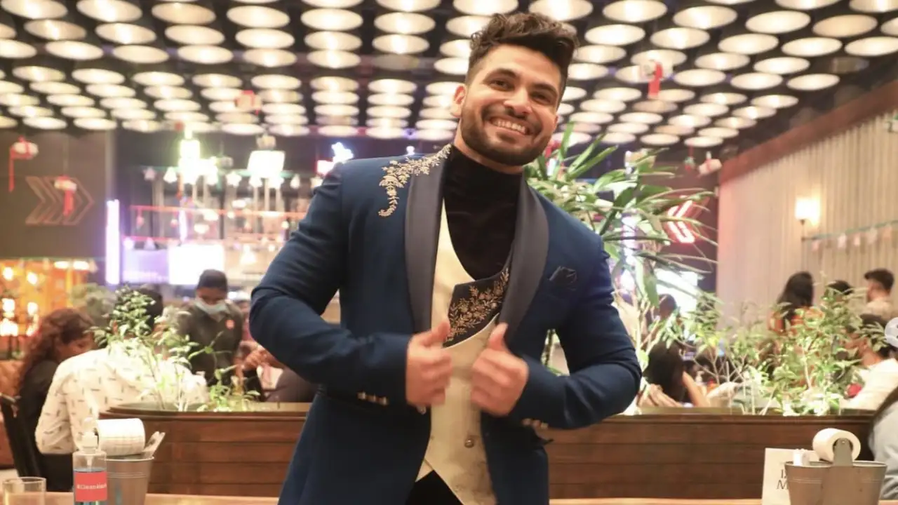 Shiv Thakare is rumored to be in Bigg Boss 16; Check out 10 facts about the reality TV star Image Credit: Shiv Thakare Instagram