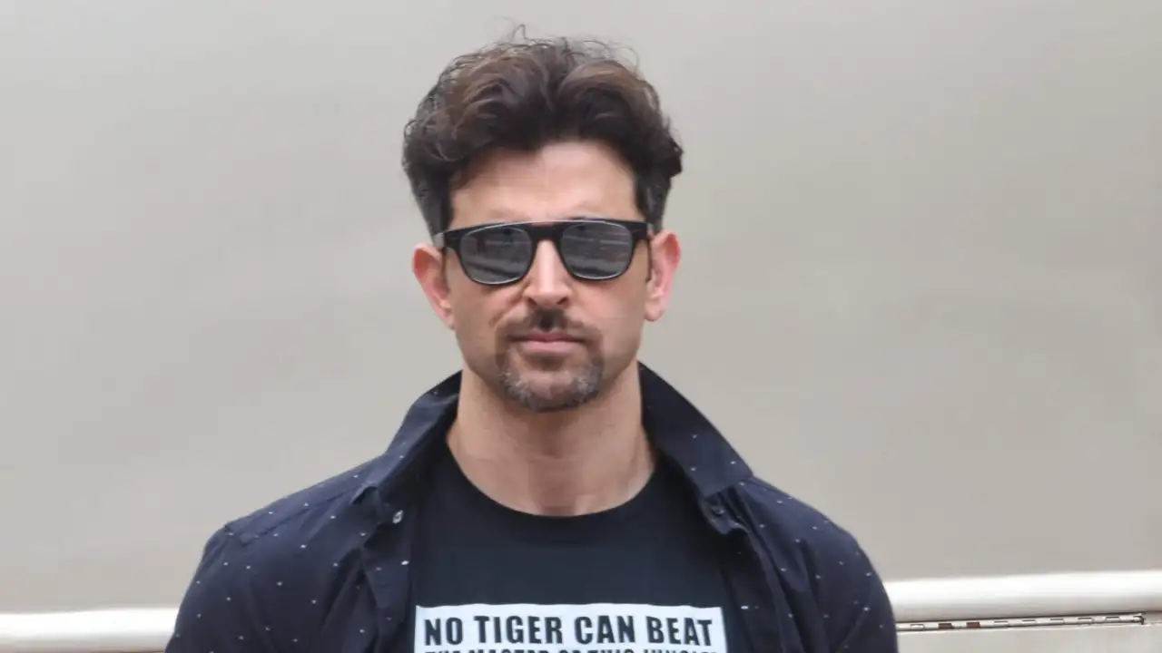 Hrithik Roshan reacts to comparisons with Vijay Sethupathi: I take it and give it my all Hrithik Roshan reacts to comparisons with Vijay Sethupathi: I take it and give it my all