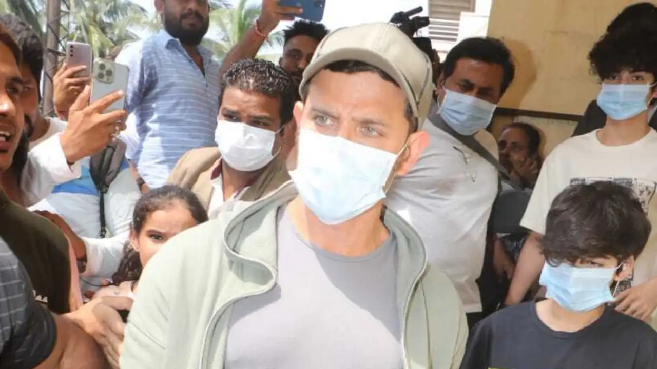 Hrithik Roshan loses his cool as a fan forcefully tries clicking a selfie with him