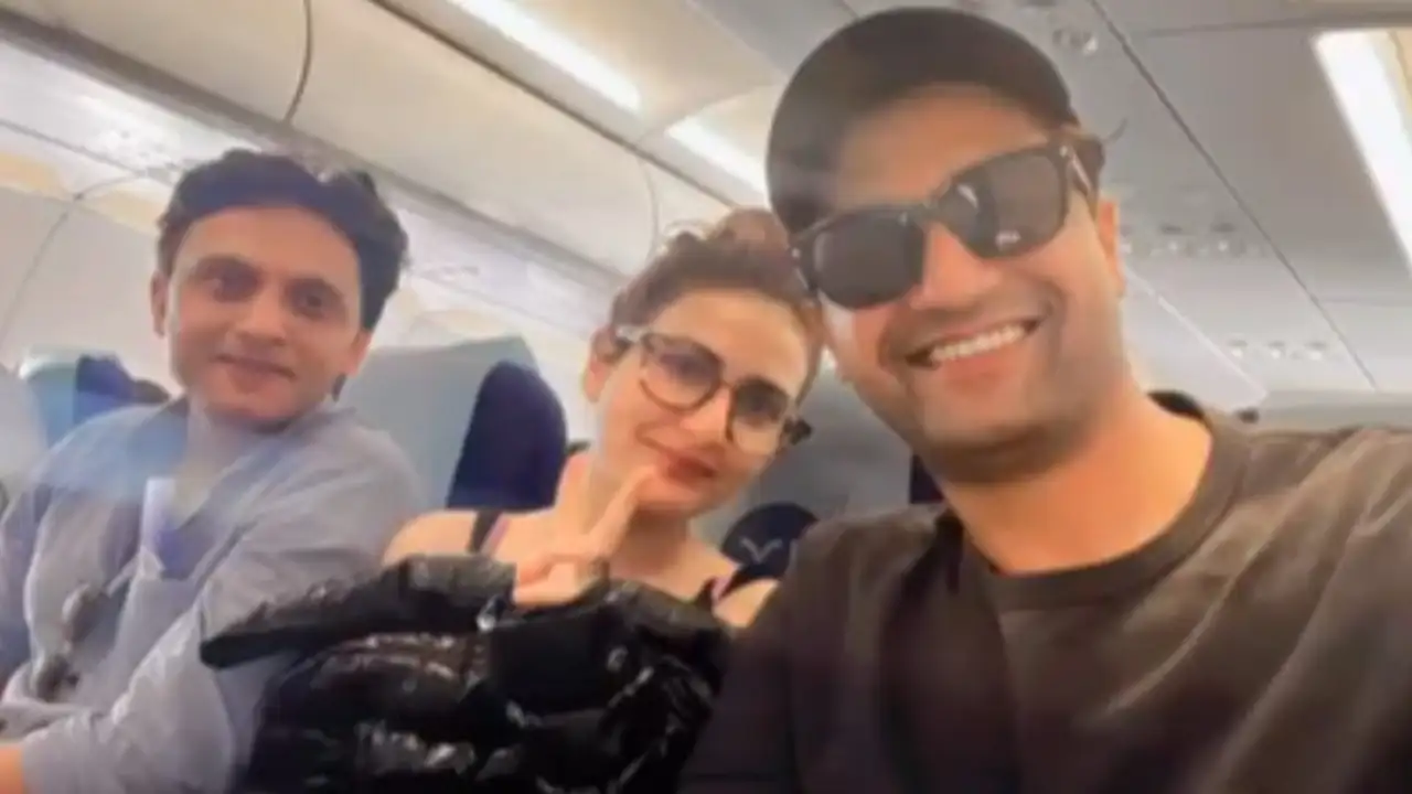 Vicky Kaushal and Fatima Sana Sheikh pose together Vicky Kaushal and Fatima Sana Sheikh pose together