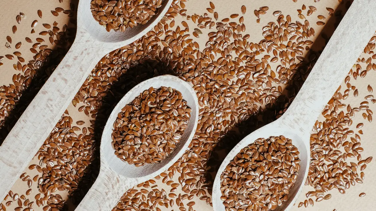 Read on to know Here we pen down a list of amazing prebiotic foods that should be a part of your diet.