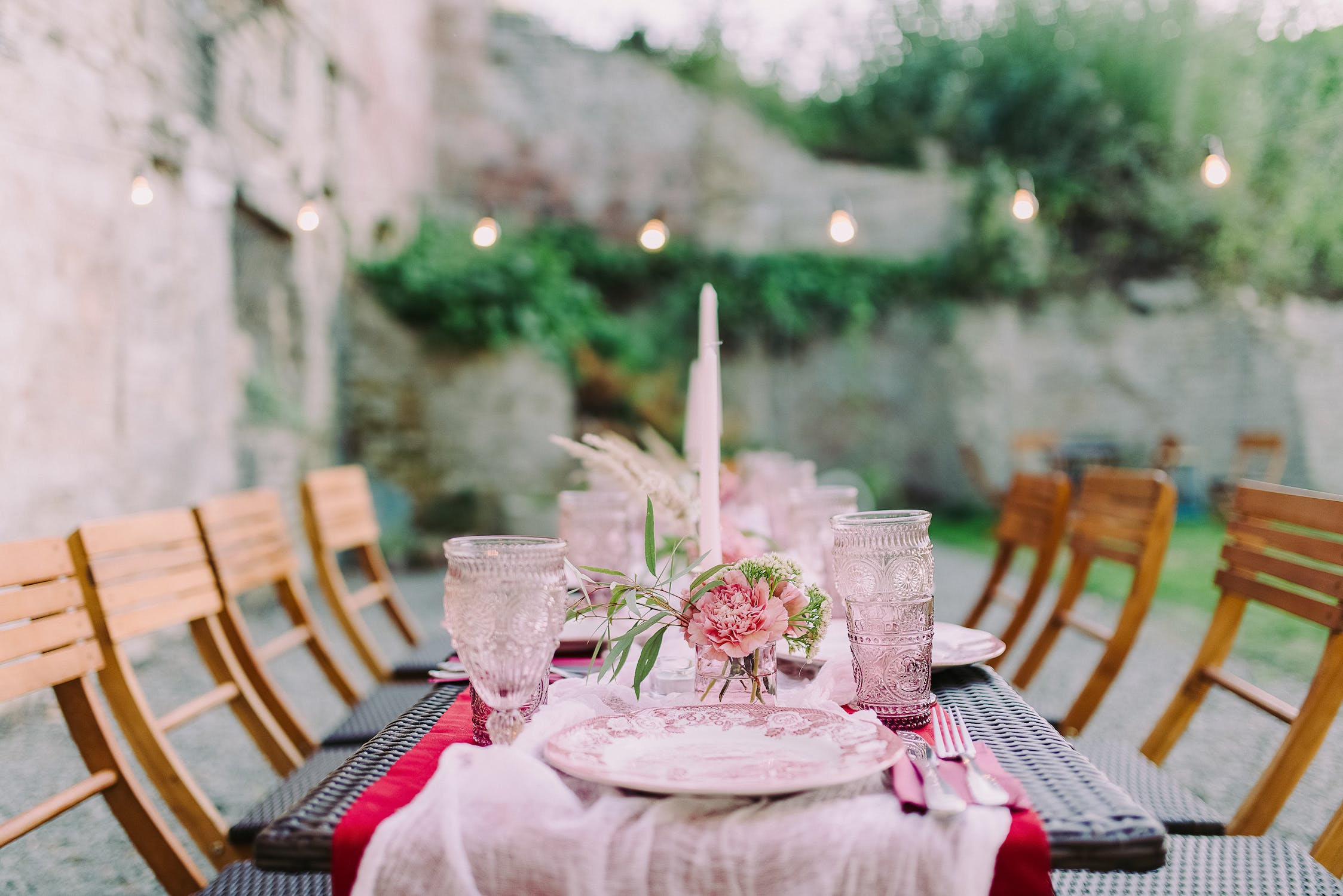 Here’s how to start planning a wedding on the right note