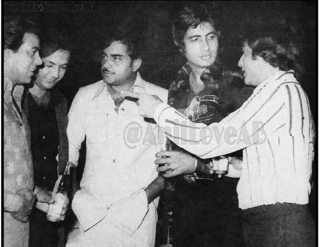 Amitabh Bachchan with Jeetendra, Dharmendra, Prem Chopra, and Shatrughan Sinha