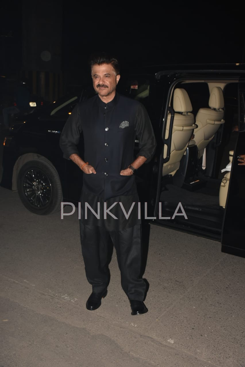 Anil Kapoor poses in style for the camerapersons