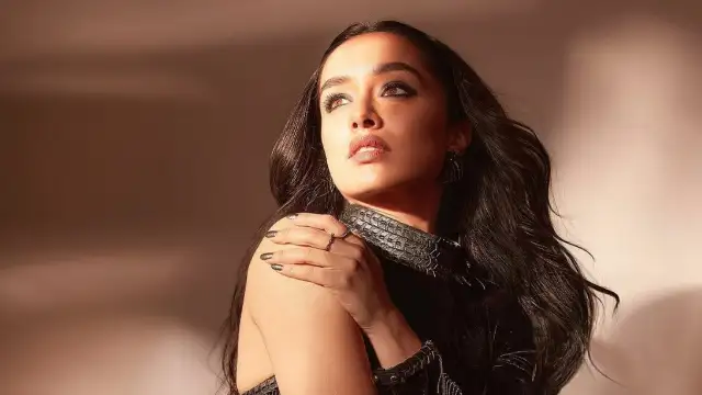 Shraddha Kapoor REVEALS the biggest learning from her career: 'An actor has to keep evolving' | PINKVILLA Shraddha Kapoor REVEALS the biggest learning from her career: 'An actor has to keep evolving' | PINKVILLA