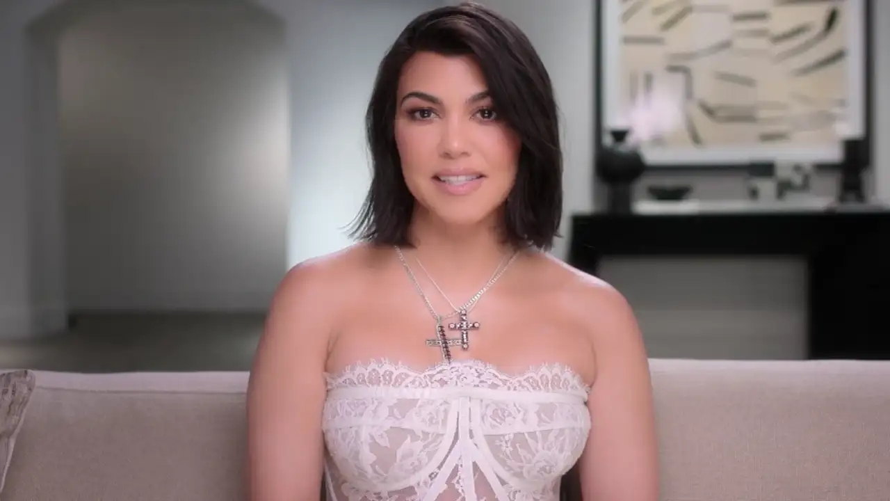 The Kardashians Season 2 Ep 6 Highlights: Kourtney’s Vegas wedding; Tyra Banks and more cameos