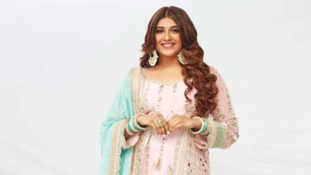 Bigg Boss 16 poll for Nimrit Kaur Ahluwalia Bigg Boss 16 poll for Nimrit Kaur Ahluwalia