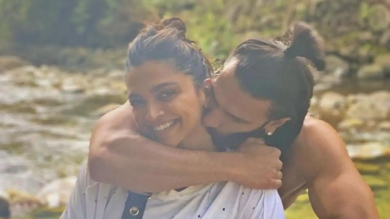 Deepika Padukone leaves a comment under hubby Ranveer Singh's Instagram post (Credit: Deepika Padukone Instagram) Deepika Padukone, Ranveer Singh