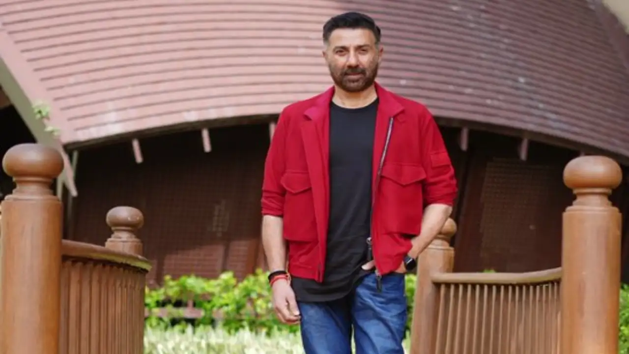 Happy Birthday Sunny Deol (Photo Credits: Actor's Twitter handle) Sunny Deol's Twitter handle