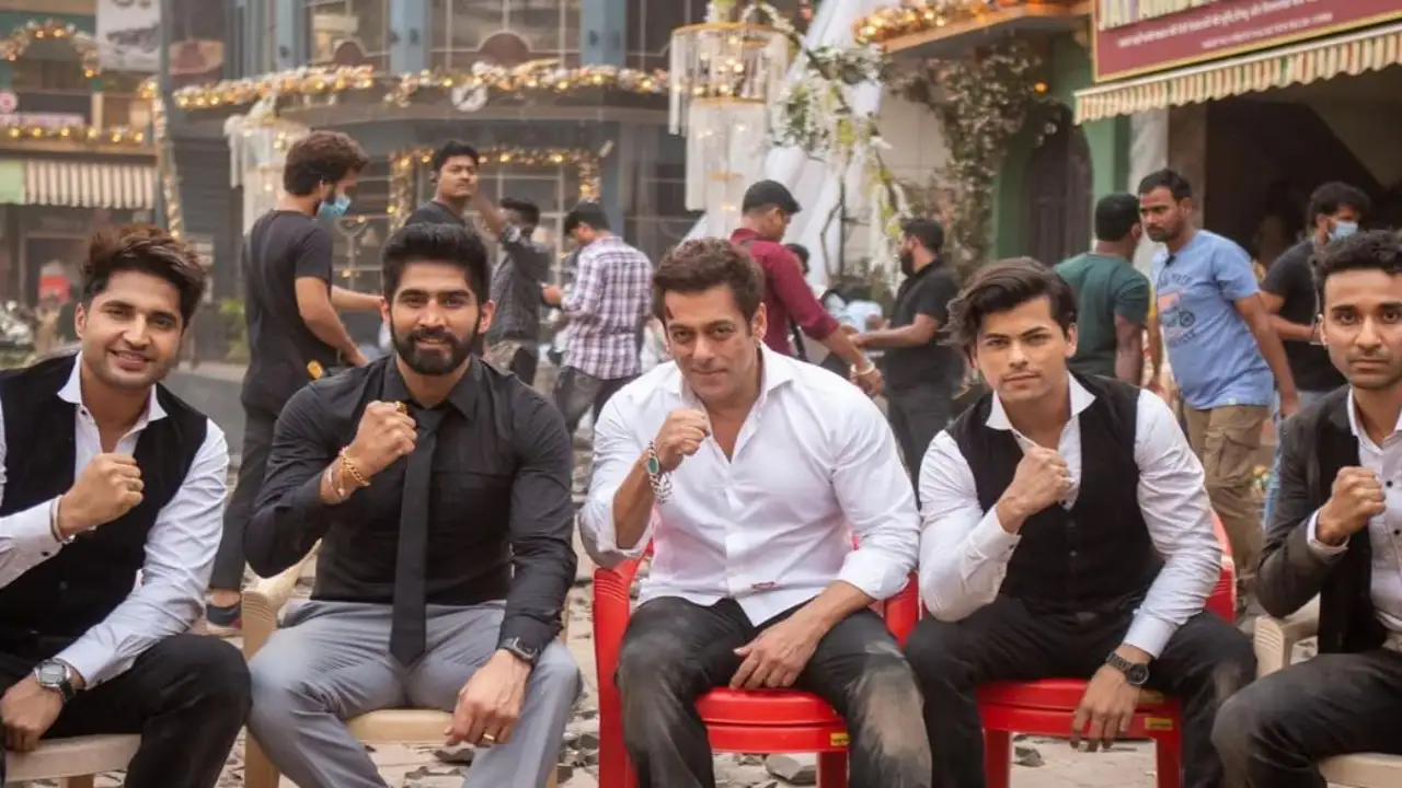 Kisi Ka Bhai Kisi Ki Jaan: Salman Khan welcomes Vijender Singh on board; Posts PIC from sets | PINKVILLA