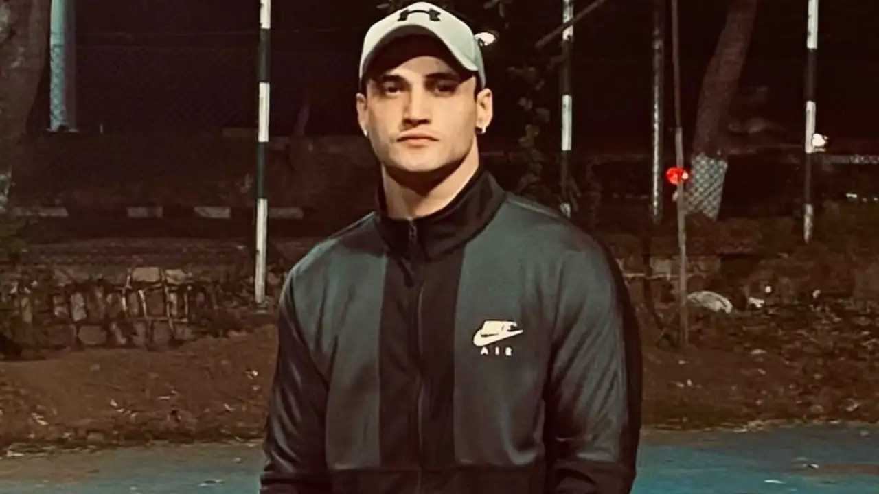 Bigg Boss 13 fame Asim Riaz performs with DJ Snake- Watch Bigg Boss 13 fame Asim Riaz performs with DJ Snake- Watch