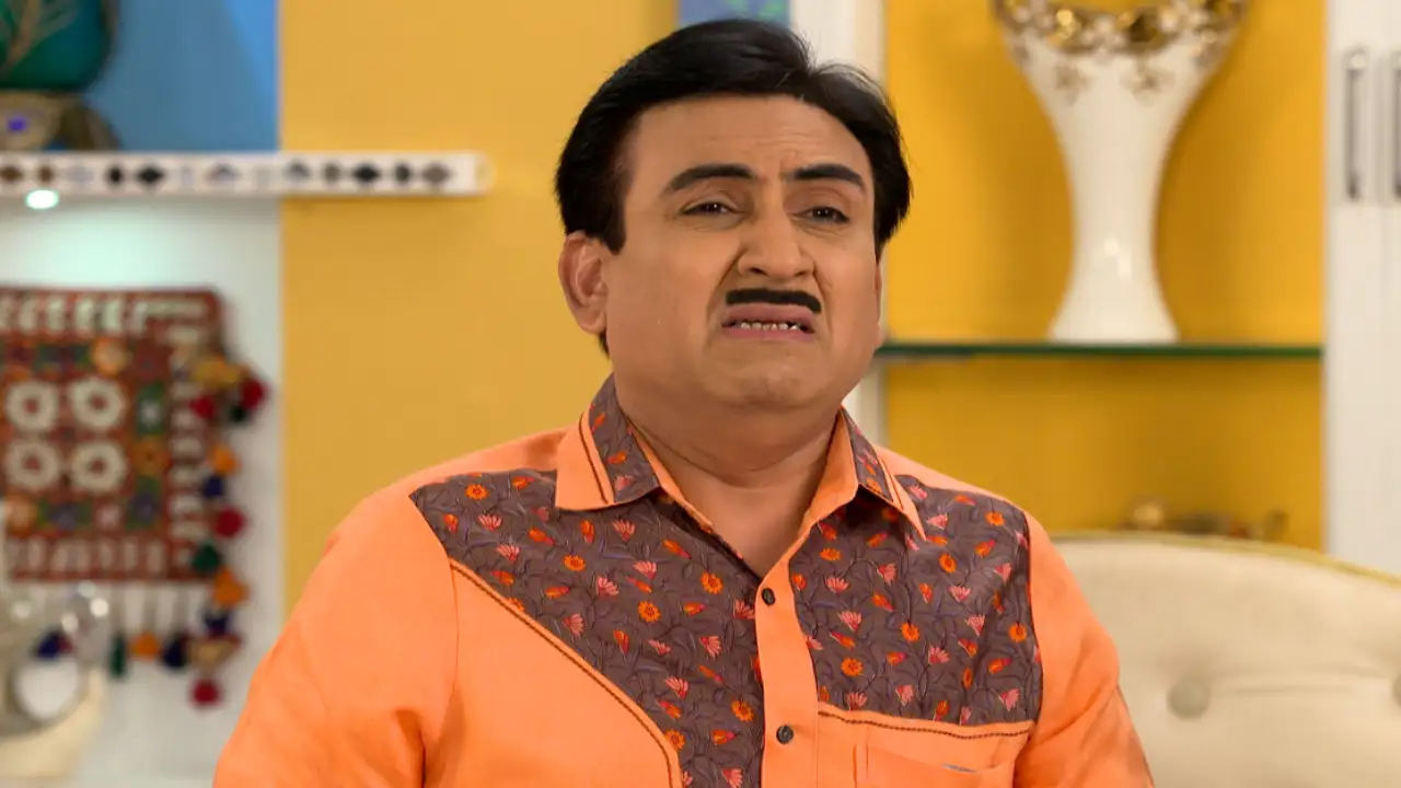 Jethalal in a still from Taarak Mehta Ka Ooltah Chashmah (Image source: Sonyliv) Dilip Joshi