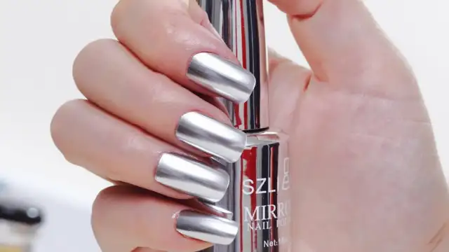 10 Best Metallic Nail Polishes for a Fabulous Nail Makeover