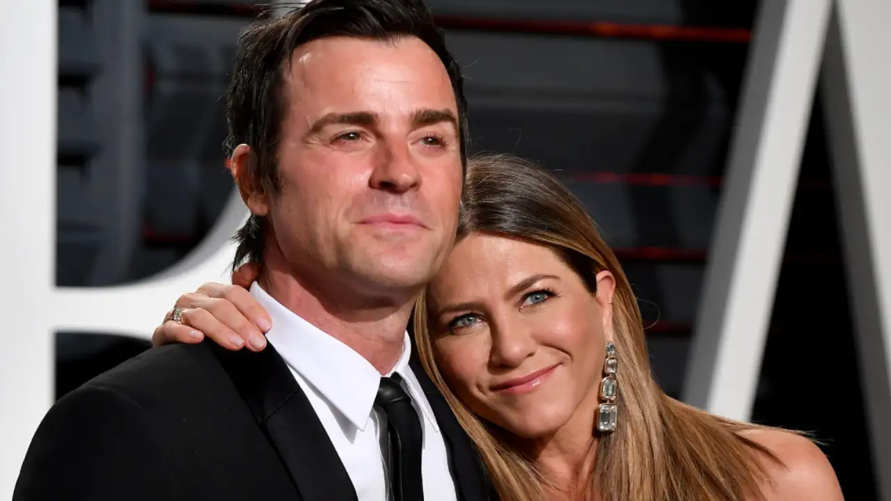 Jennifer Aniston receives THIS message from ex Justin Theroux as she reveals her fertility struggle