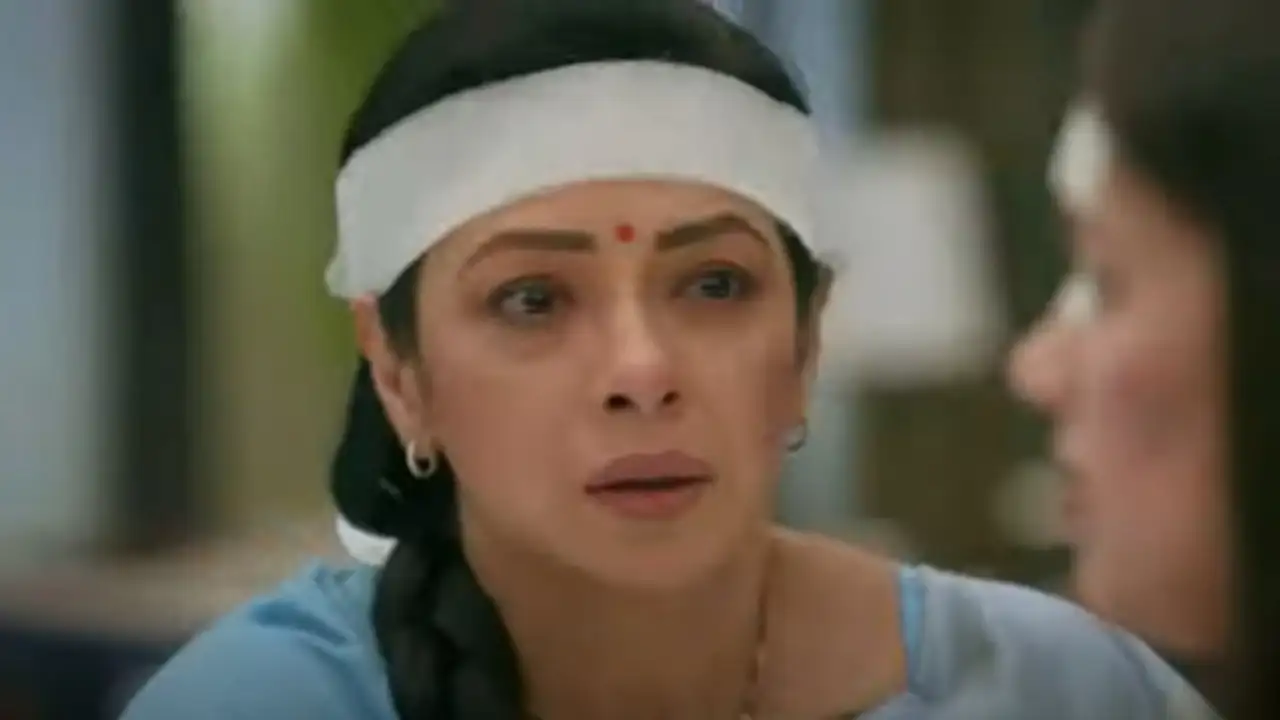 Anupamaa consoling Nimrit. Anupamaa consoling Nimrit.