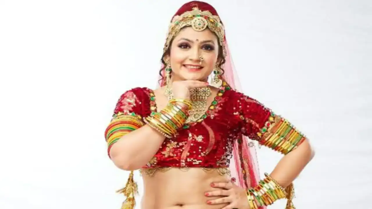 Gori Nagori comments on Archana Gautam and Shiv Thakare's fight Gori Nagori comments on Archana Gautam and Shiv Thakare's fight