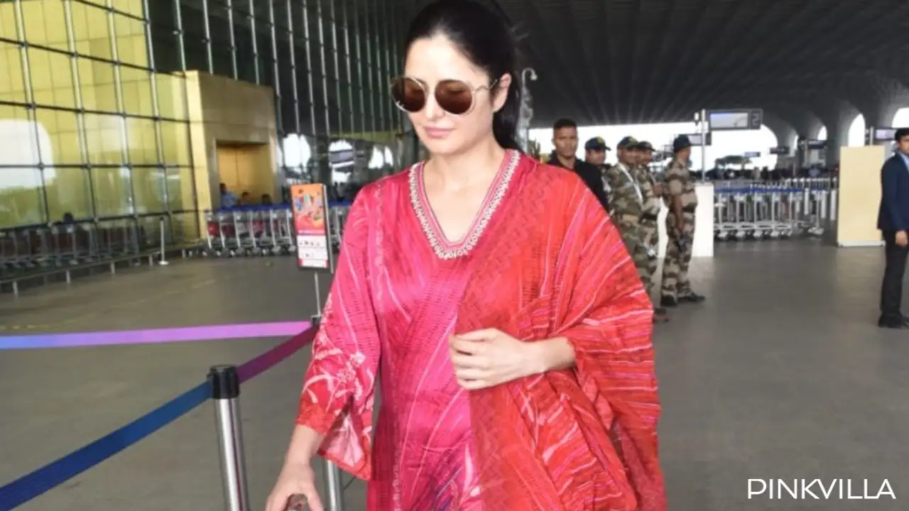 Katrina Kaif spotted at the airport.
