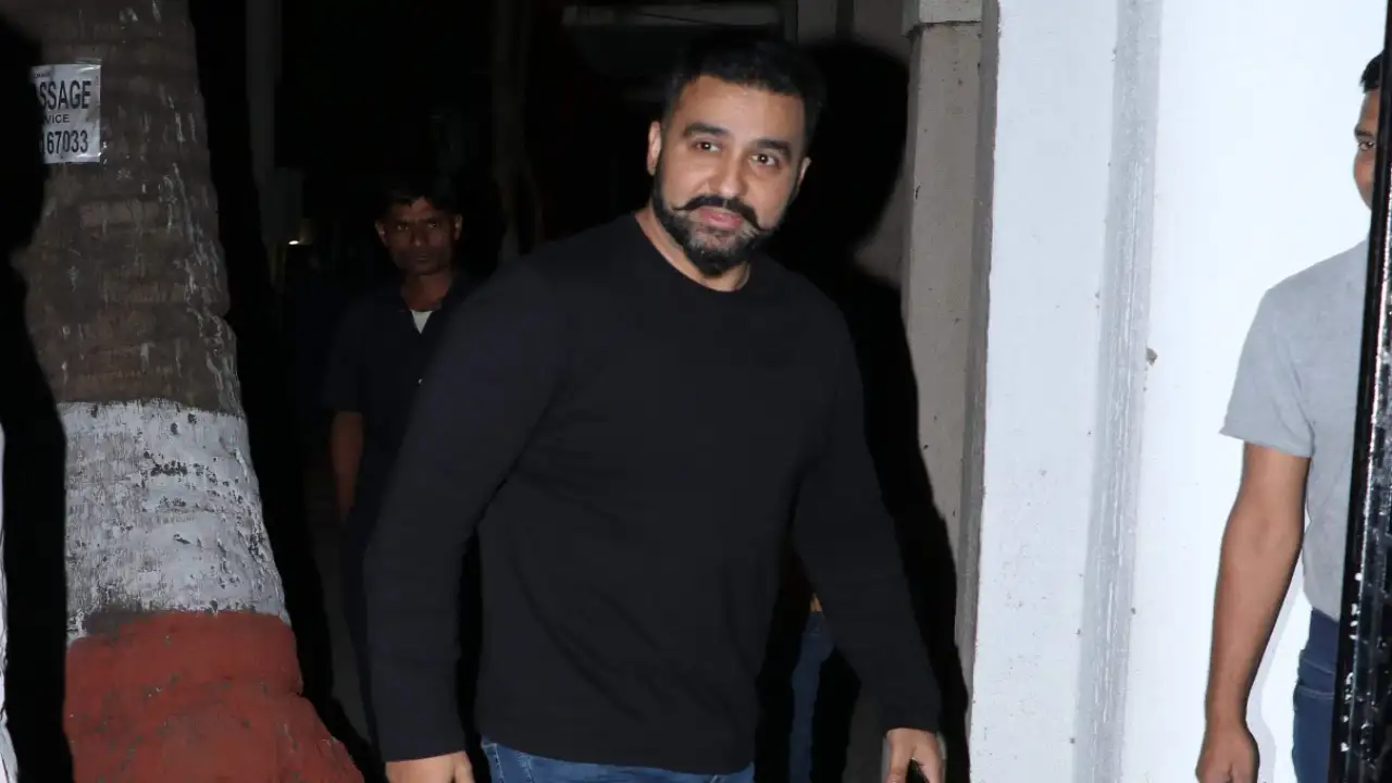 Raj Kundra’s lawyer reveals knowing about Maharashtra Cyber Police filing chargesheet from media reports Raj Kundra’s lawyer reveals knowing about Maharashtra Cyber Police filing chargesheet from media reports
