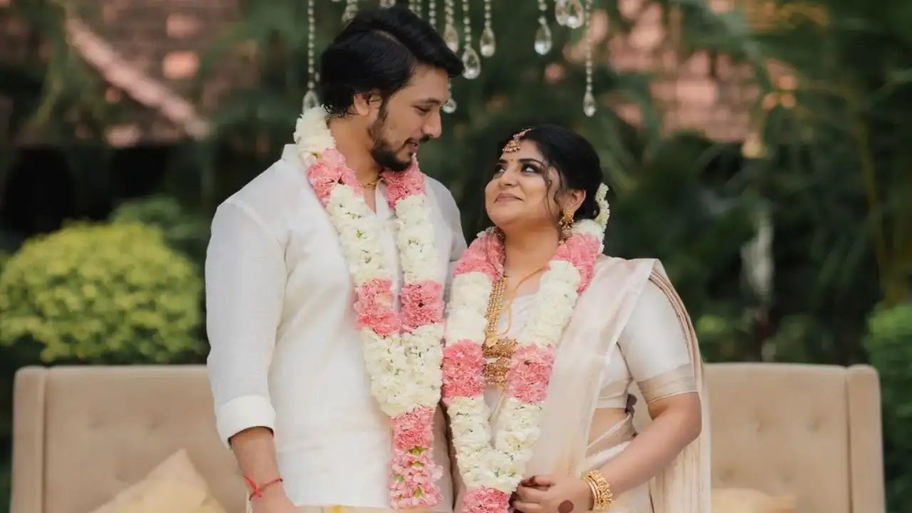 Gautham Karthik and Manjima Mohan get married; See their first photos as  husband and wife | PINKVILLA