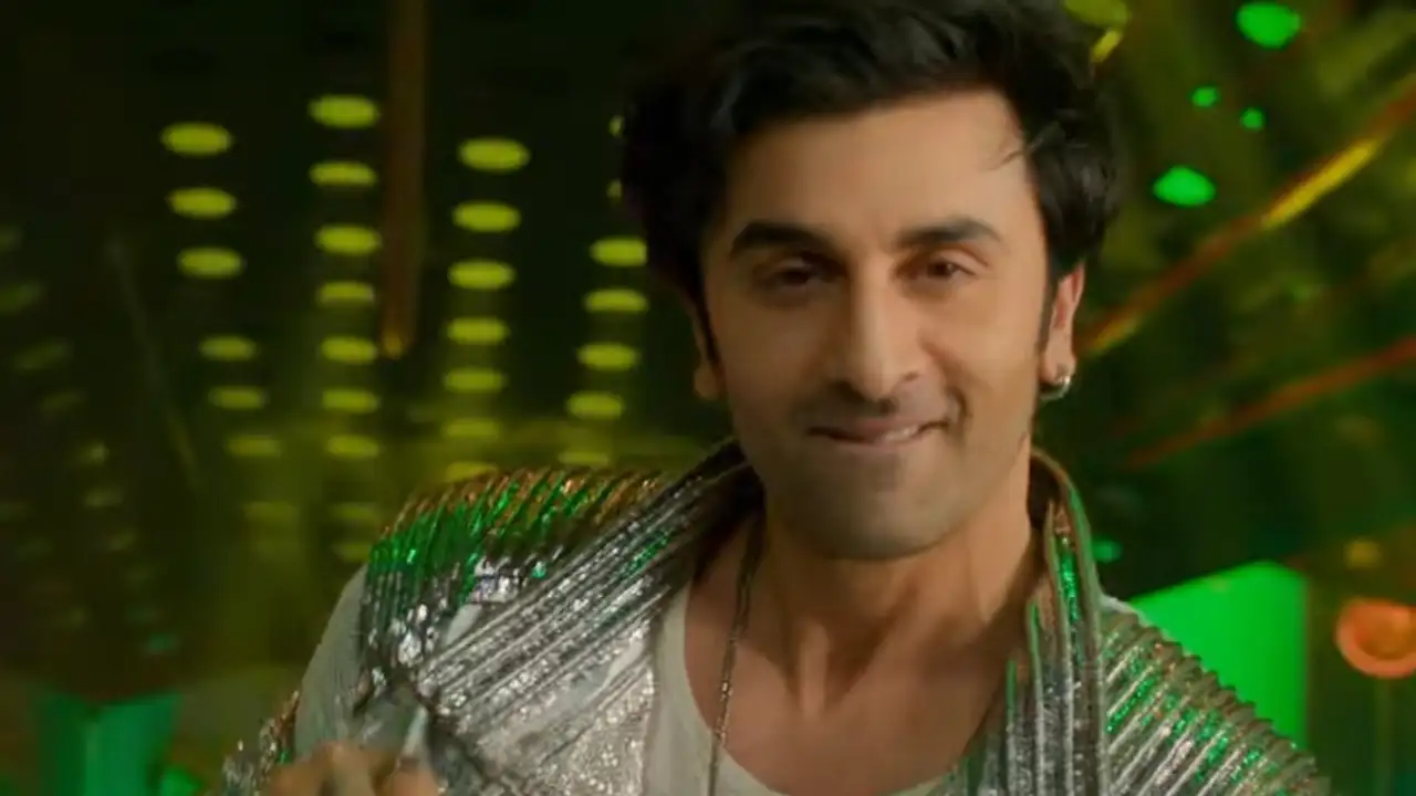 Ranbir Kapoor is a rockstar, dances with Nikita Dutta in Har Bachcha Hai Rocket’s BTS video Ranbir Kapoor is a rockstar, dances with Nikita Dutta in Har Bachcha Hai Rocket’s BTS video