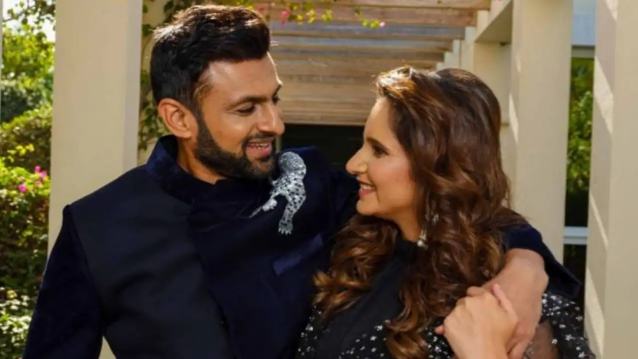 Pakistani cricketer Shoaib Malik dropped a sweet birthday wish for his wife-Indian Tennis star Sania Mirza. (Image: Malik's Twitter page) Pakistani cricketer Shoaib Malik dropped a sweet birthday wish for his wife-Indian Tennis star Sania Mirza. (Image: Malik's Twitter page)