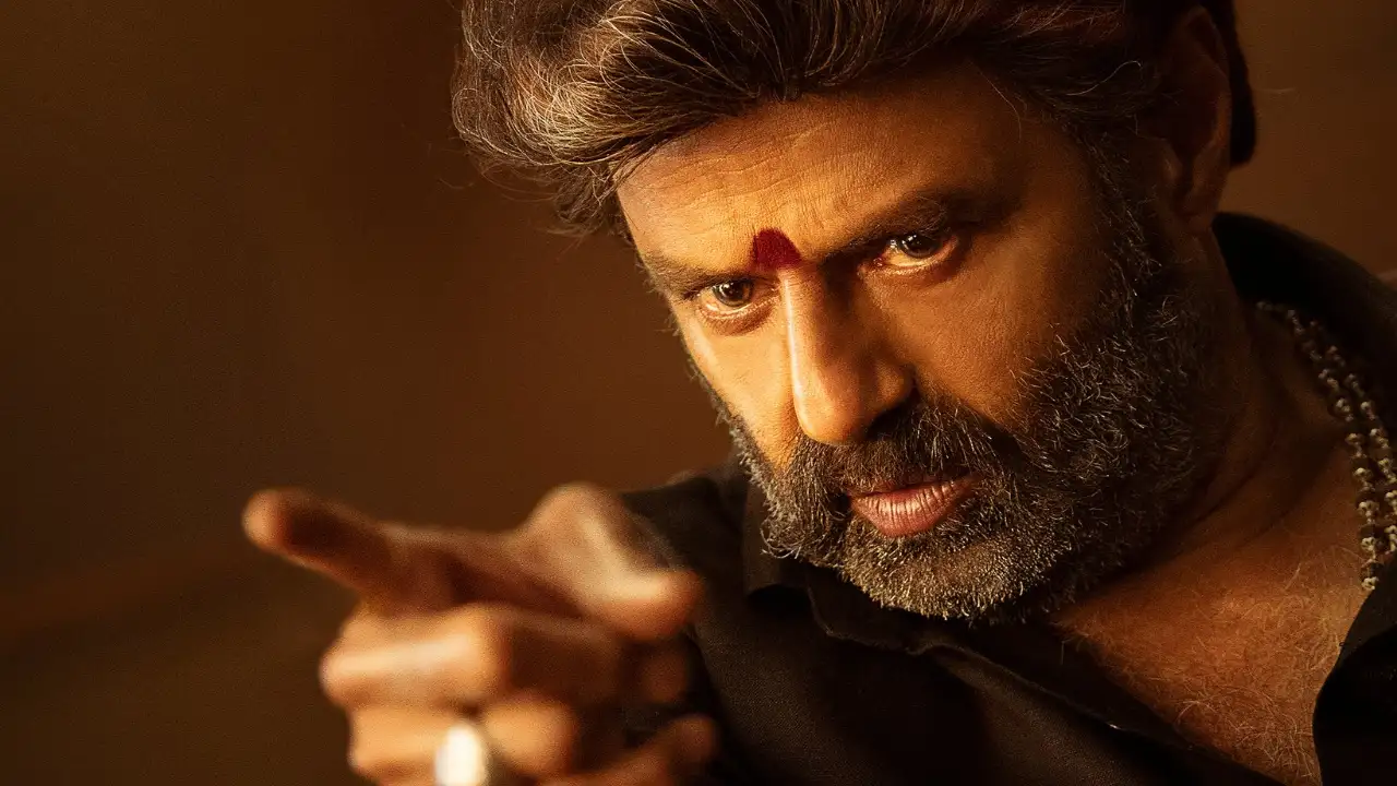 Balakrishna's Veera Simha Reddy gets release date; Clashes with Waltair Veerayya and Varasudu Balakrishna's Veera Simha Reddy gets release date