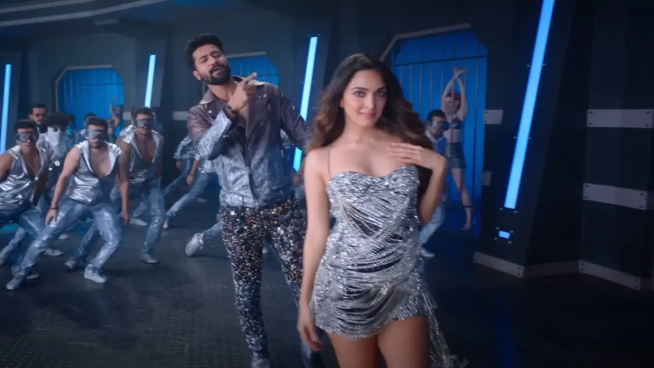 Source: Sony Music India Check Vicky Kaushal and Kiara Advani's new song Kyaa Baat Haii 2.0.