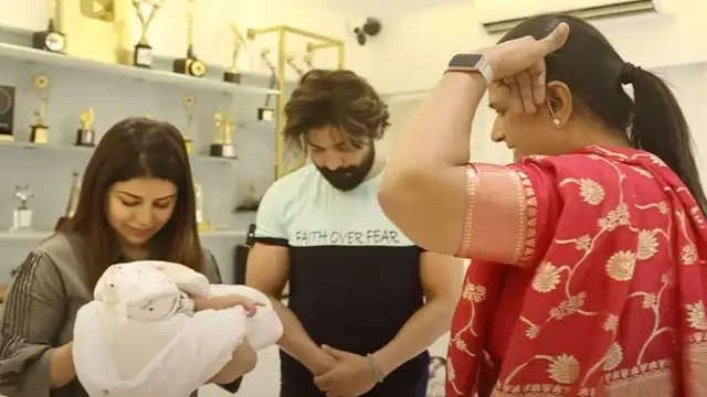 Inka ashirwaad Debina Bonnerjee and Gurmeet Choudhary share a video of their newborn getting blessings