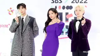 PHOTOS: TXT, aespa, IVE, LE SSERAFIM, and more shine at the 2022 SBS Gayo Daejeon Awards