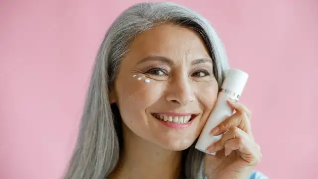 11 Best Face Primers for Women over 50 to Enhance Makeup Coverage