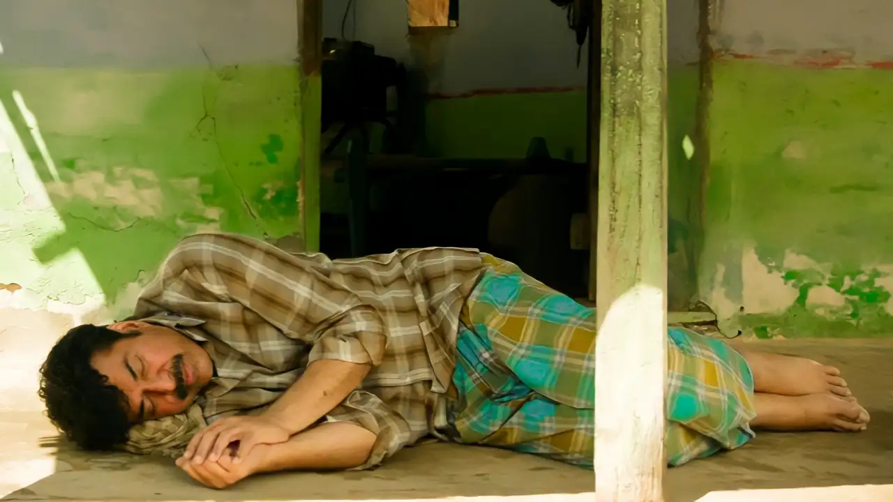 Nanpakal Nerathu Mayakkam marks Mammootty's first collaboration with director Lijo Jose Pellissery. Nanpakal Nerathu Mayakkam, Mammootty, Lijo Jose Pellissery