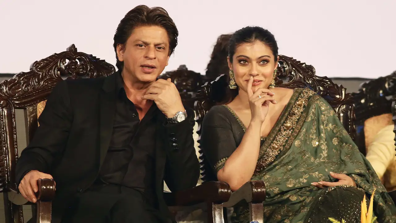 Kajol has an apt explanation when compared to Shah Rukh Khan romancing young actresses while she plays mother Kajol has an apt explanation when compared to Shah Rukh Khan romancing young actresses while she plays mother