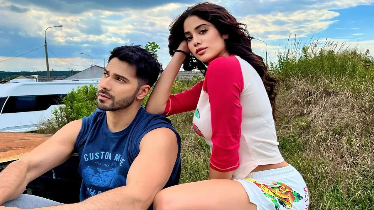 Varun Dhawan calls Janhvi Kapoor’s bold black look ‘Adams Family’; Here’s how the actress reacts Varun Dhawan calls Janhvi Kapoor’s bold black look ‘Adams Family’; Here’s how the actress reacts