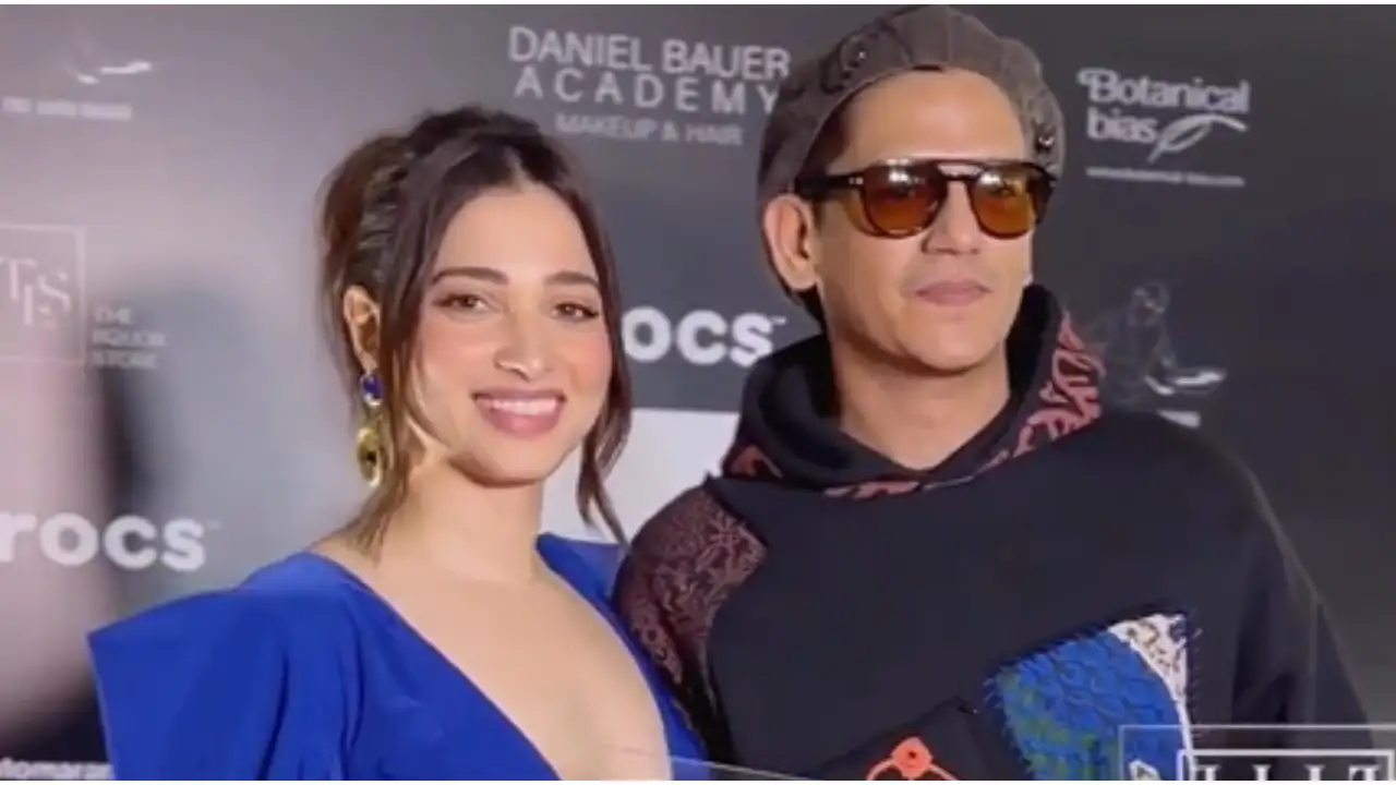 Rumoured lovebirds Tamannaah Bhatia-Vijay Varma happily pose together at an  event; VIDEO goes viral- WATCH | PINKVILLA