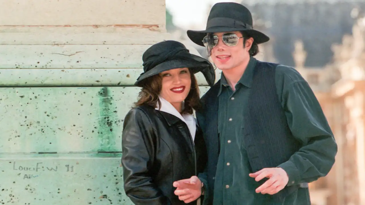  Michael Jackson and Lisa Marie Presley